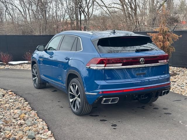 2025 Volkswagen Atlas Cross Sport 2.0T SEL Premium R-Line