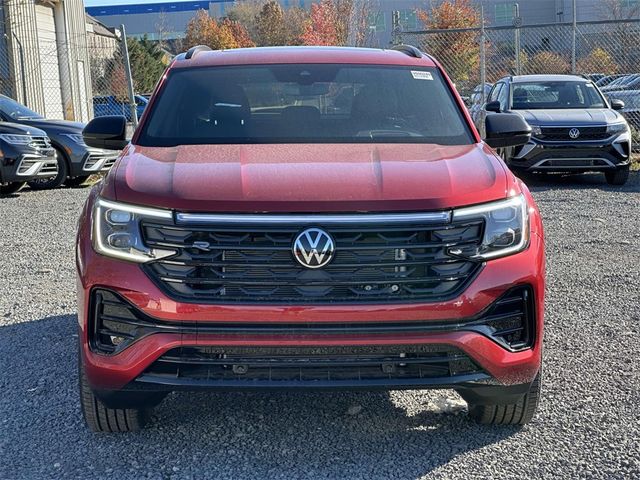 2025 Volkswagen Atlas Cross Sport 2.0T SEL R-Line Black