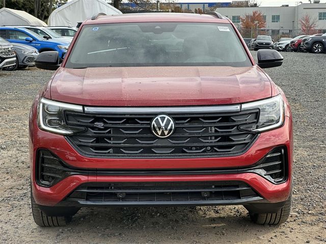 2025 Volkswagen Atlas Cross Sport 2.0T SEL R-Line Black