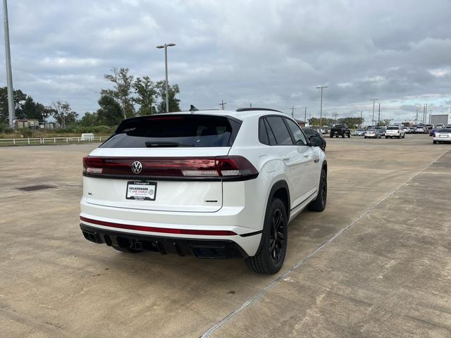 2025 Volkswagen Atlas Cross Sport 2.0T SEL R-Line Black