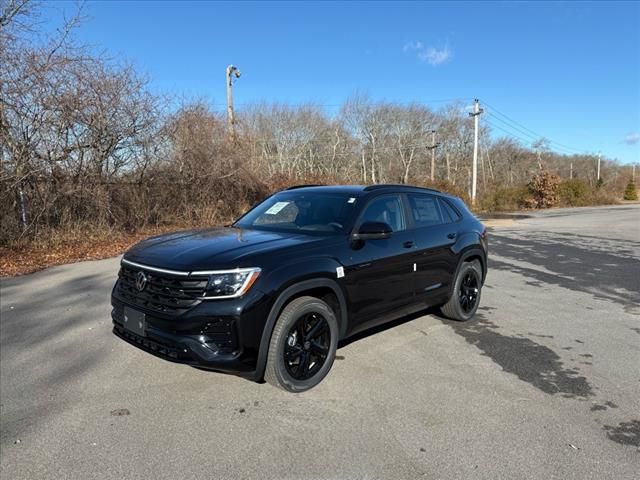 2025 Volkswagen Atlas Cross Sport 2.0T SEL R-Line Black