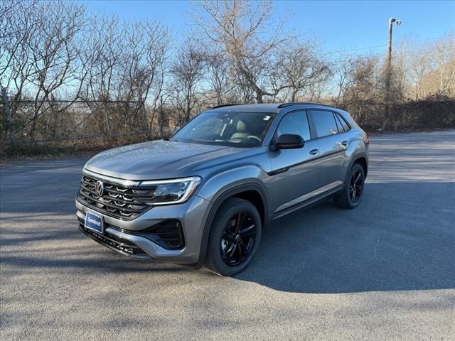 2025 Volkswagen Atlas Cross Sport 2.0T SEL R-Line Black