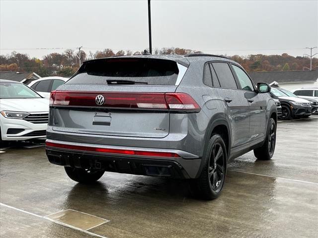 2025 Volkswagen Atlas Cross Sport 2.0T SEL R-Line Black