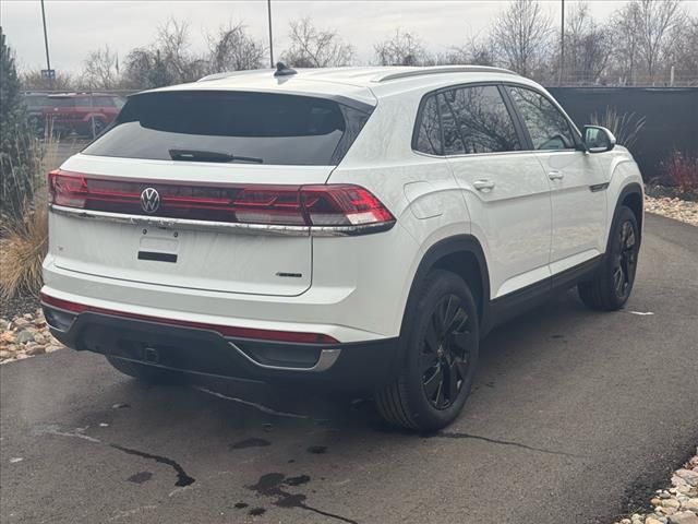 2025 Volkswagen Atlas Cross Sport 2.0T SE Technology