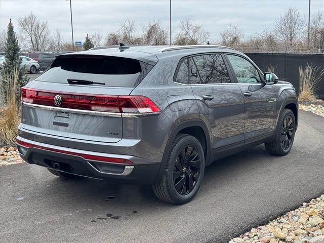 2025 Volkswagen Atlas Cross Sport 2.0T SE Technology