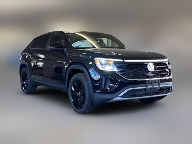 2025 Volkswagen Atlas Cross Sport 2.0T SE Technology