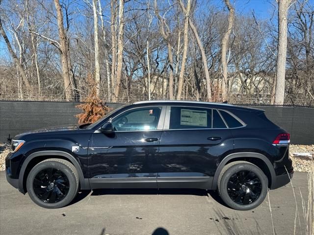 2025 Volkswagen Atlas Cross Sport 2.0T SE Technology