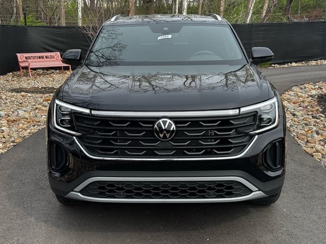 2025 Volkswagen Atlas Cross Sport 2.0T SE