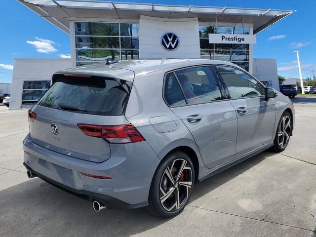 2025 Volkswagen Golf GTI SE