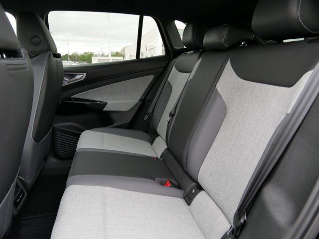 2025 Volkswagen ID.4 Pro