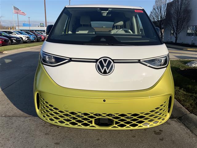 New Volkswagen Minivan With Rear View Camera For Sale In Cleveland, OH ...