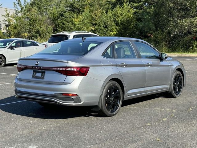 2025 Volkswagen Jetta SE