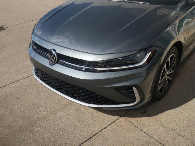 2025 Volkswagen Jetta SE