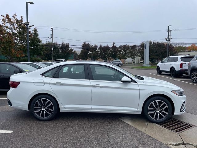 2025 Volkswagen Jetta SE