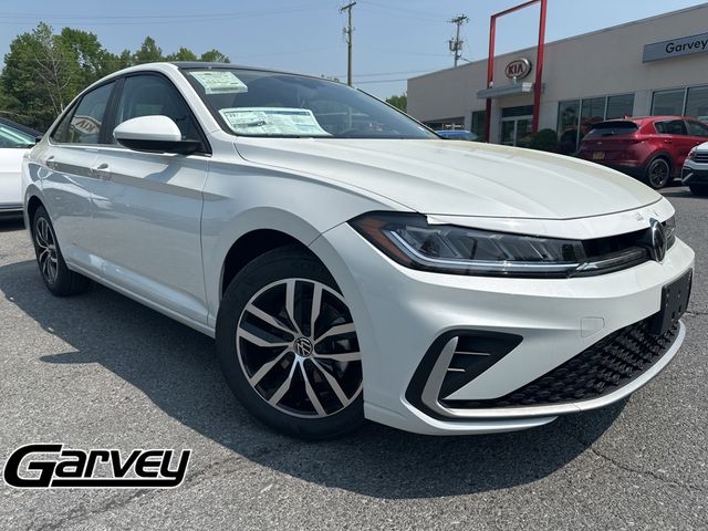 2025 Volkswagen Jetta SE