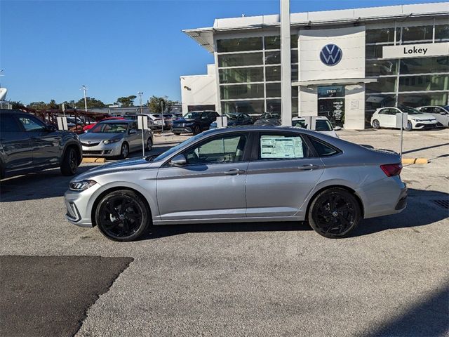 2025 Volkswagen Jetta SE