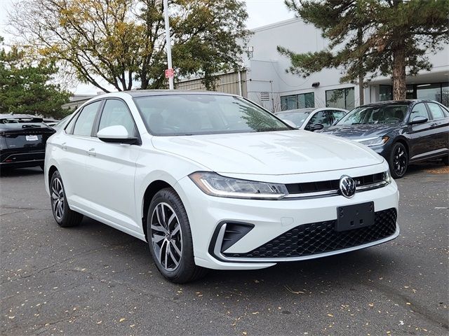 2025 Volkswagen Jetta SE