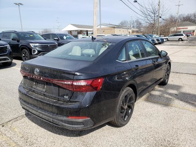 2025 Volkswagen Jetta SE