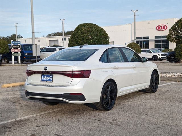 2025 Volkswagen Jetta SE