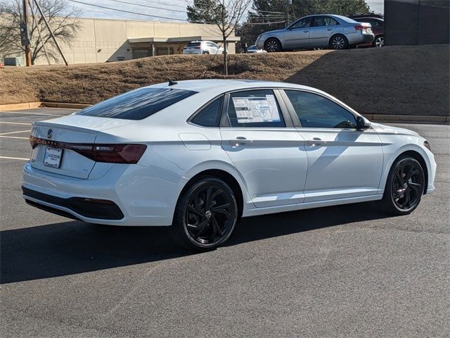 2025 Volkswagen Jetta SE