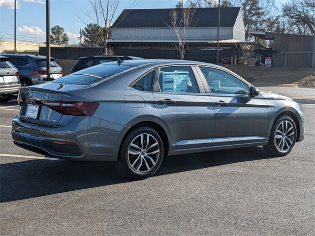 2025 Volkswagen Jetta SE