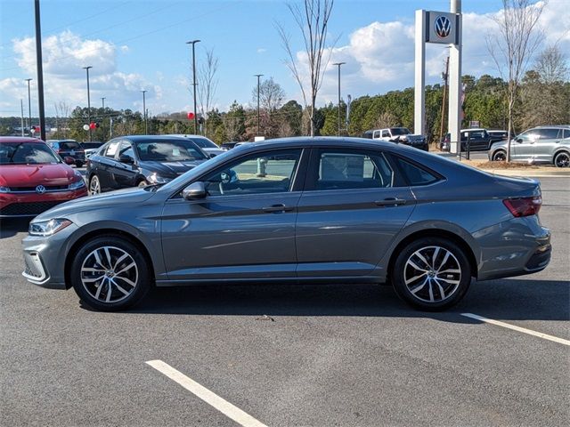 2025 Volkswagen Jetta SE