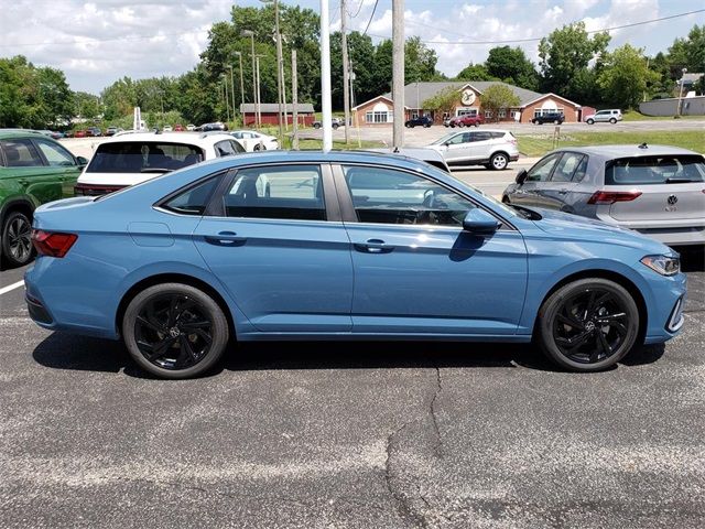 2025 Volkswagen Jetta SE