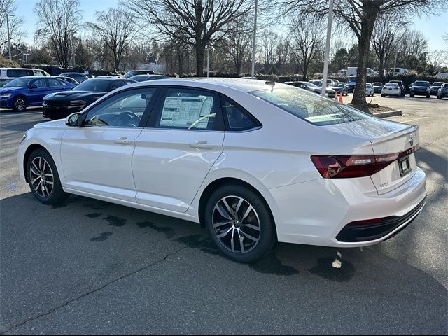 2025 Volkswagen Jetta SE