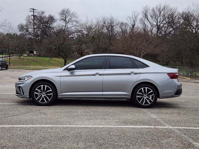 2025 Volkswagen Jetta SE