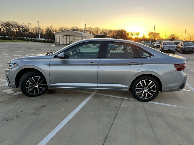 2025 Volkswagen Jetta SE