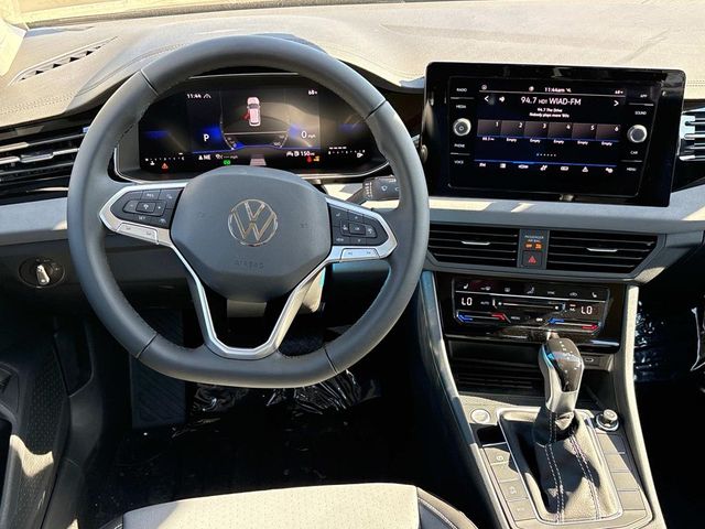 2025 Volkswagen Jetta SE