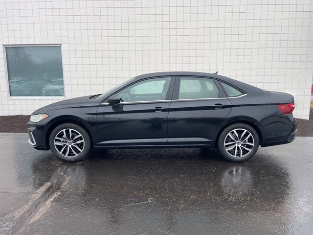 2025 Volkswagen Jetta SE