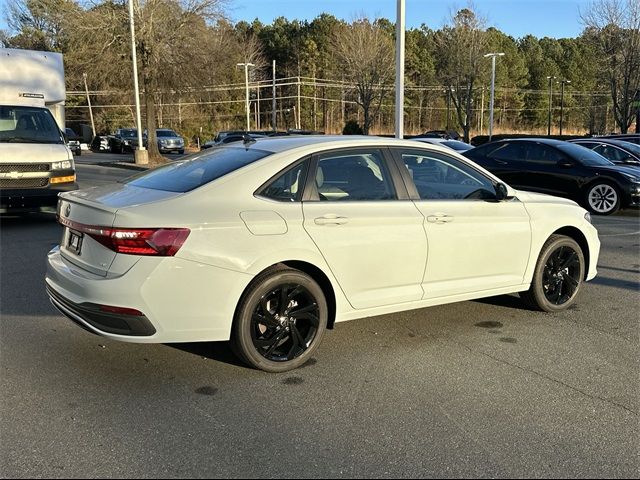 2025 Volkswagen Jetta SE