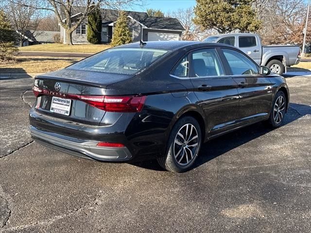 2025 Volkswagen Jetta SE