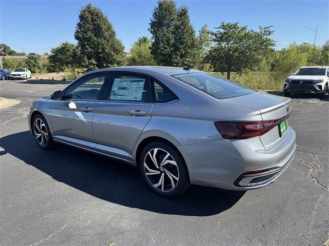 2025 Volkswagen Jetta SEL