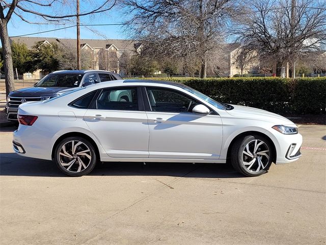 2025 Volkswagen Jetta SEL