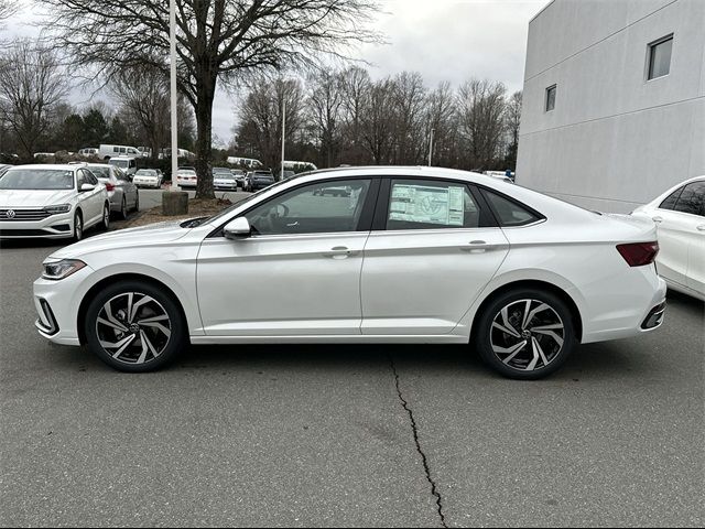 2025 Volkswagen Jetta SEL