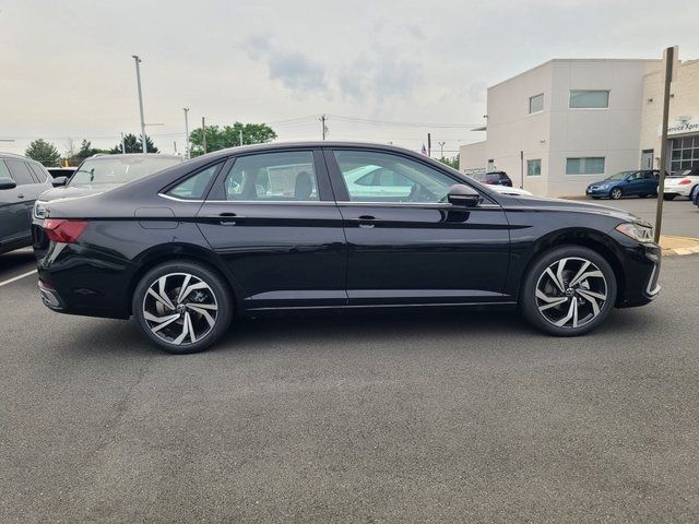 2025 Volkswagen Jetta SEL