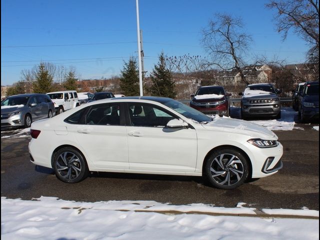 2025 Volkswagen Jetta SEL