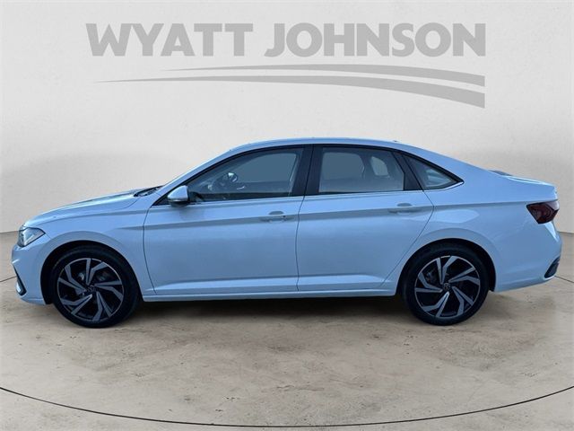 2025 Volkswagen Jetta SEL