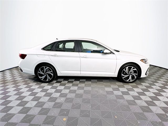 2025 Volkswagen Jetta SEL