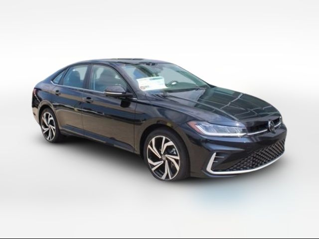 2025 Volkswagen Jetta SEL