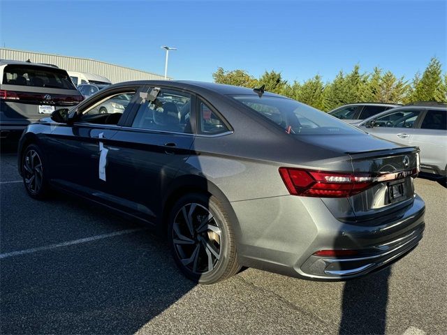 2025 Volkswagen Jetta SEL