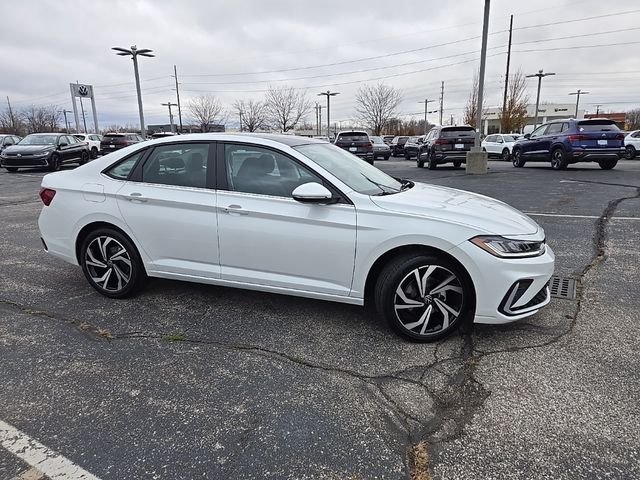 2025 Volkswagen Jetta SEL