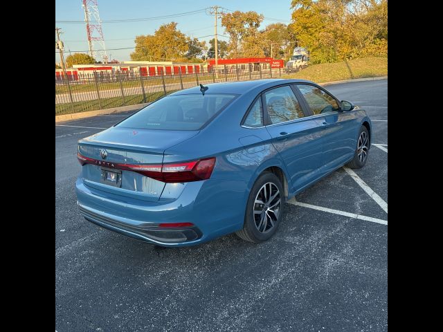 2025 Volkswagen Jetta SE