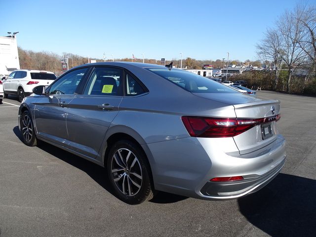 2025 Volkswagen Jetta SE