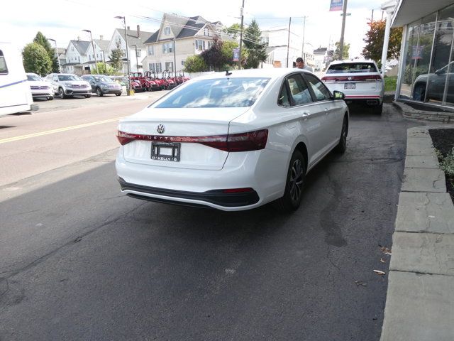 2025 Volkswagen Jetta S