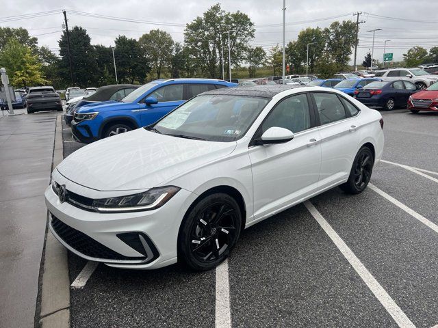 2025 Volkswagen Jetta SE