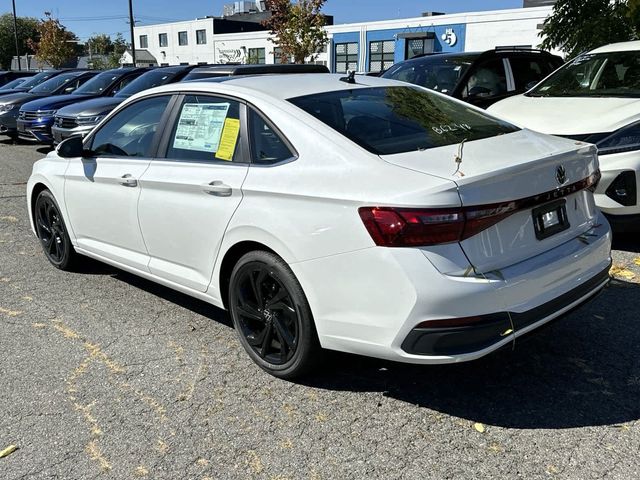 2025 Volkswagen Jetta SE