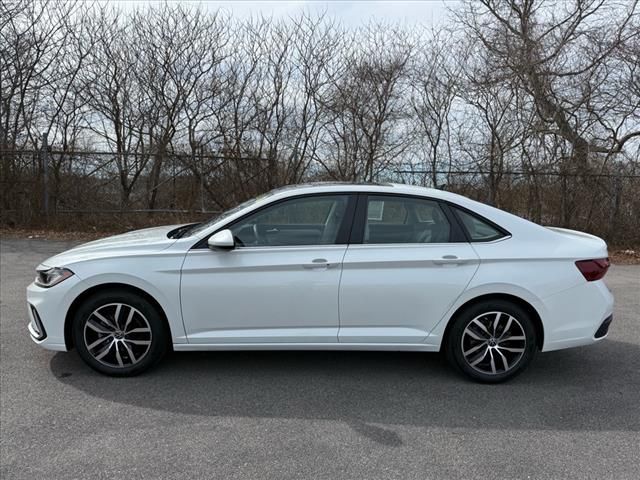 2025 Volkswagen Jetta SE